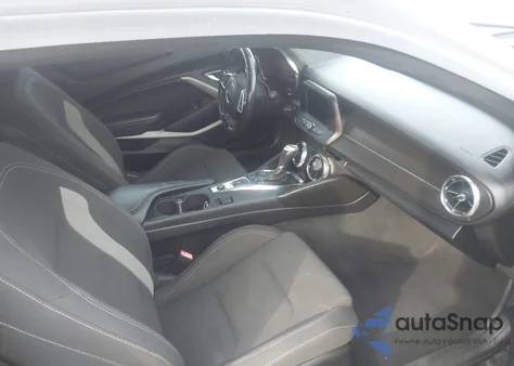 2020 Chevrolet Camaro Rwd 1Lt z USA, uszkodzony, nr VIN 1G1FB1RS6L0110756